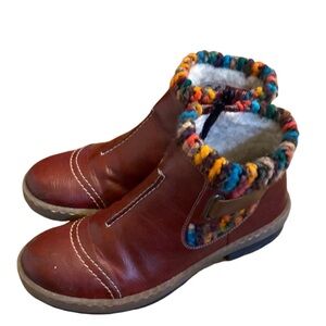 Rieker Felicitas Brown Ankle Boots. Multicolor Trim. Side zip. Size 39. (8)